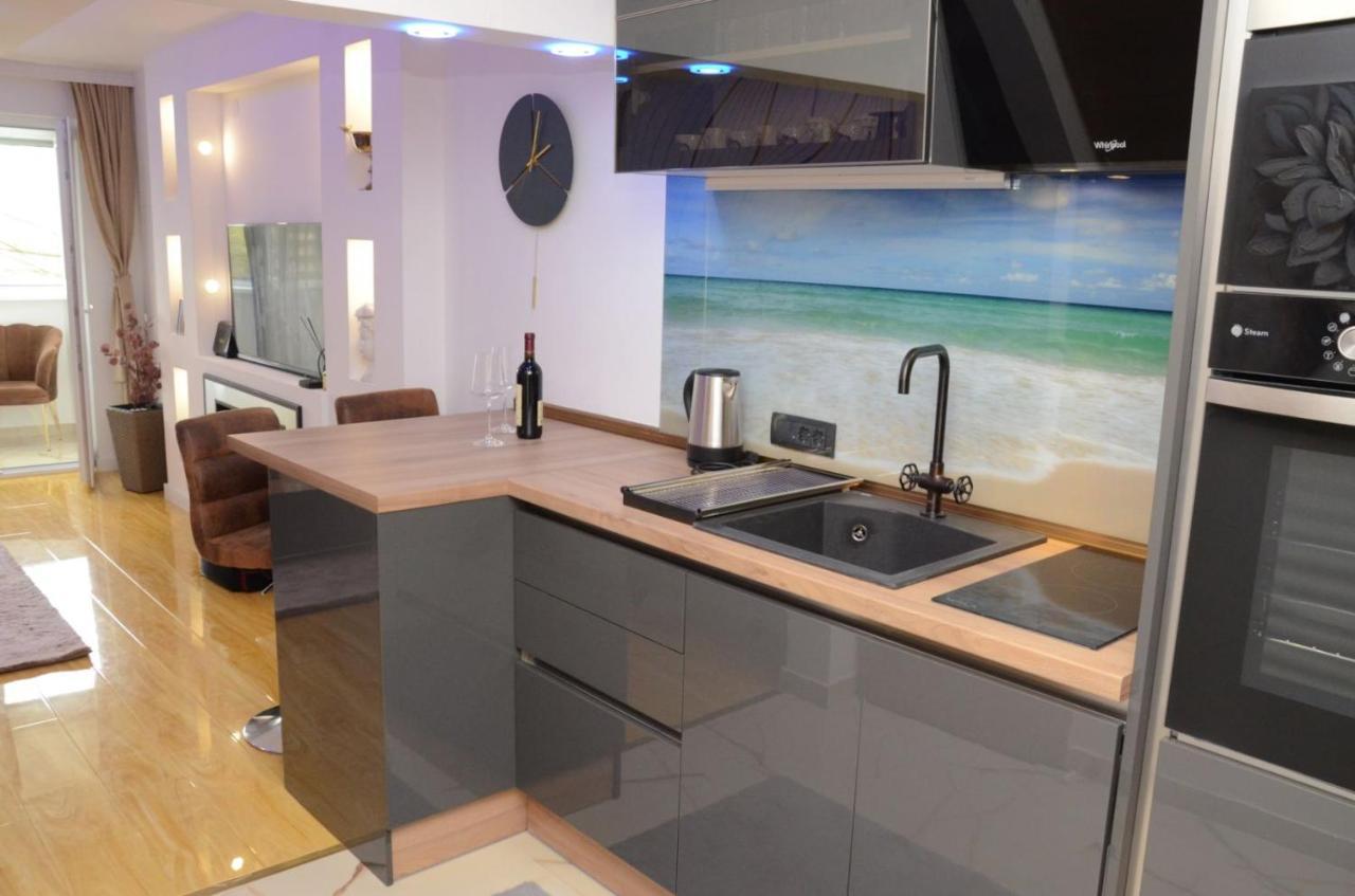 Centar 5 Star Apartment คราลเยโว ภายนอก รูปภาพ